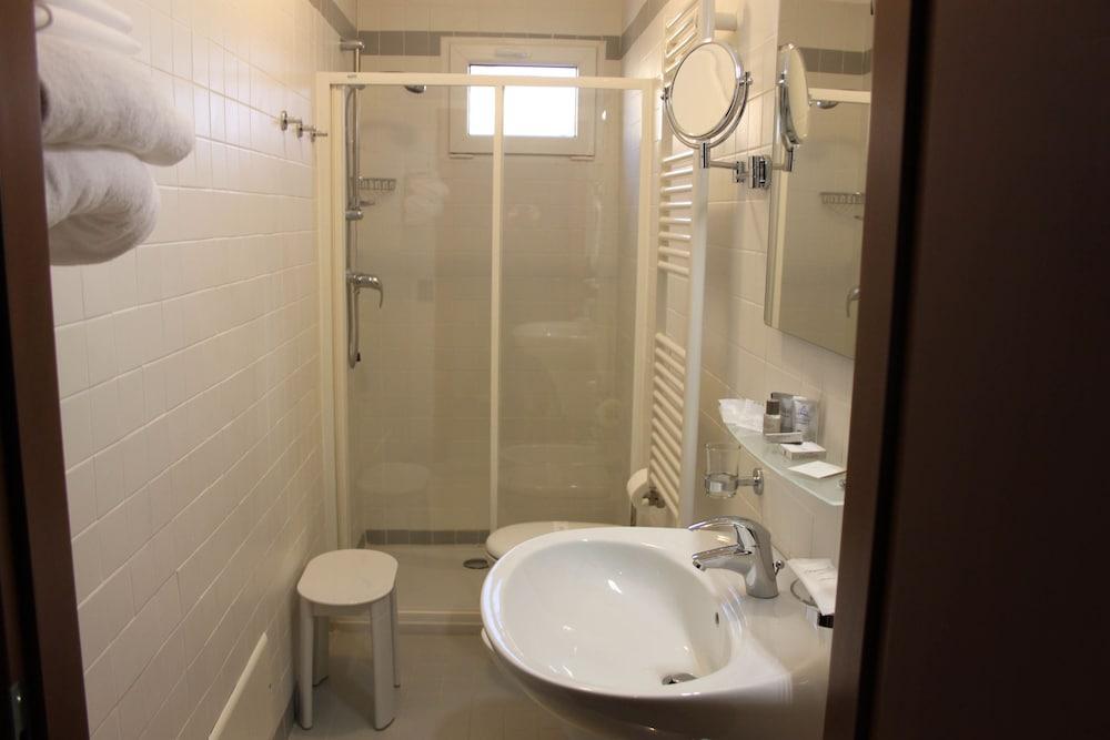 Hotel Rosa Abano Terme Ngoại thất bức ảnh
