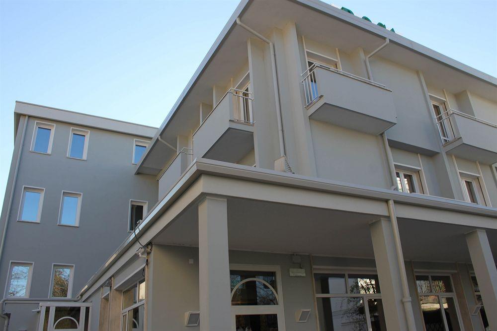 Hotel Rosa Abano Terme Ngoại thất bức ảnh