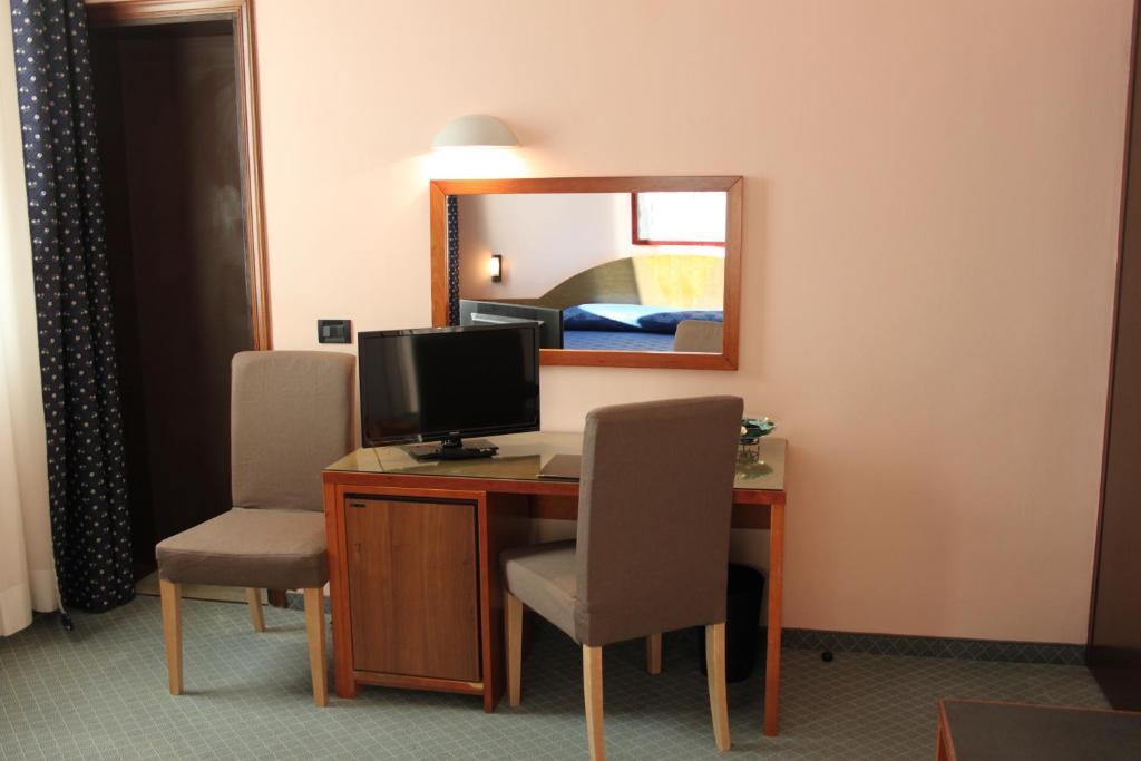 Hotel Rosa Abano Terme Phòng bức ảnh