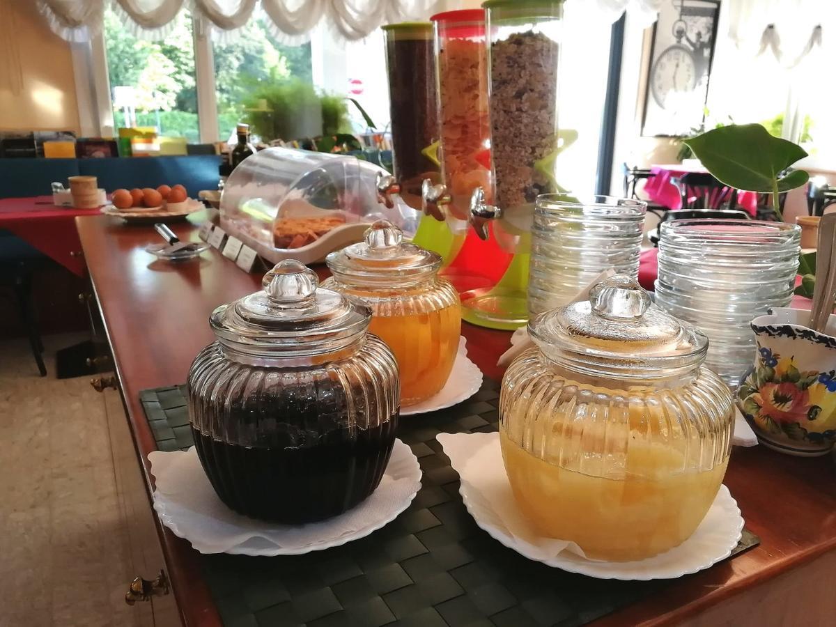 Hotel Rosa Abano Terme Ngoại thất bức ảnh
