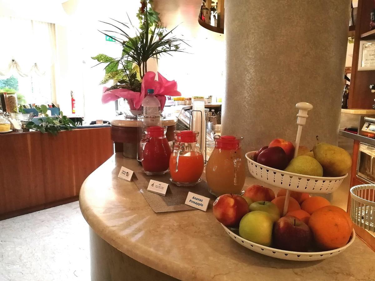 Hotel Rosa Abano Terme Ngoại thất bức ảnh